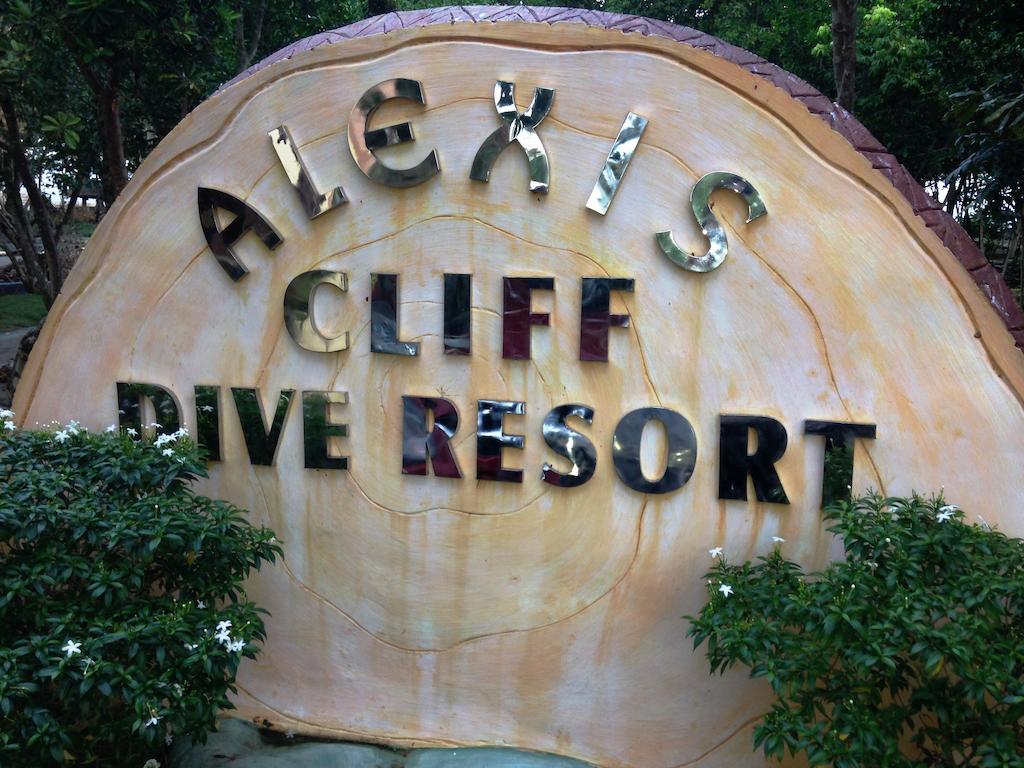 Alexis Cliff Dive Resort Panglao Exterior foto