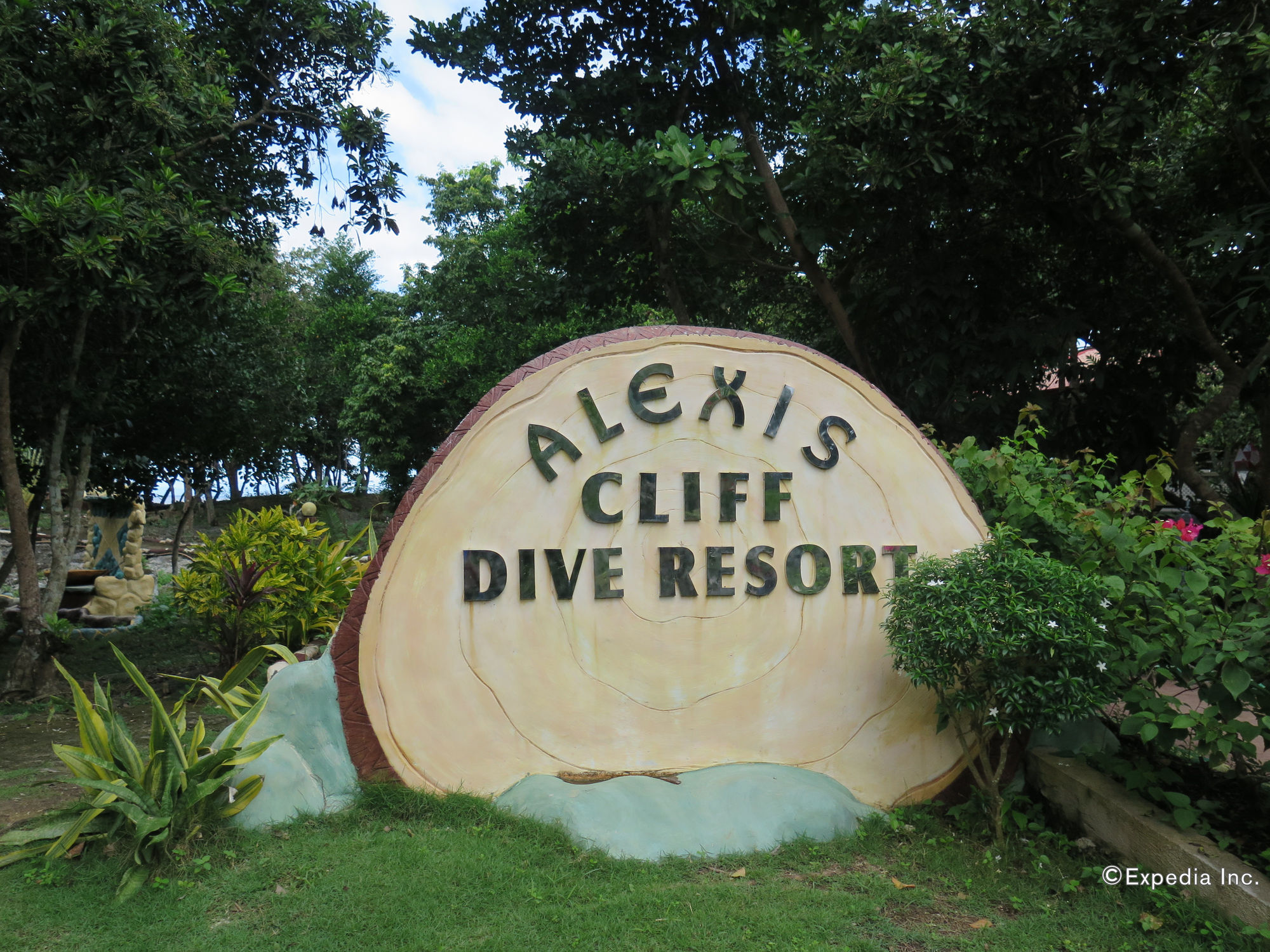 Alexis Cliff Dive Resort Panglao Exterior foto